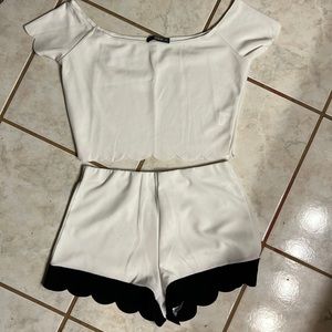 Shein shorts and top scalloped L fits like Sm